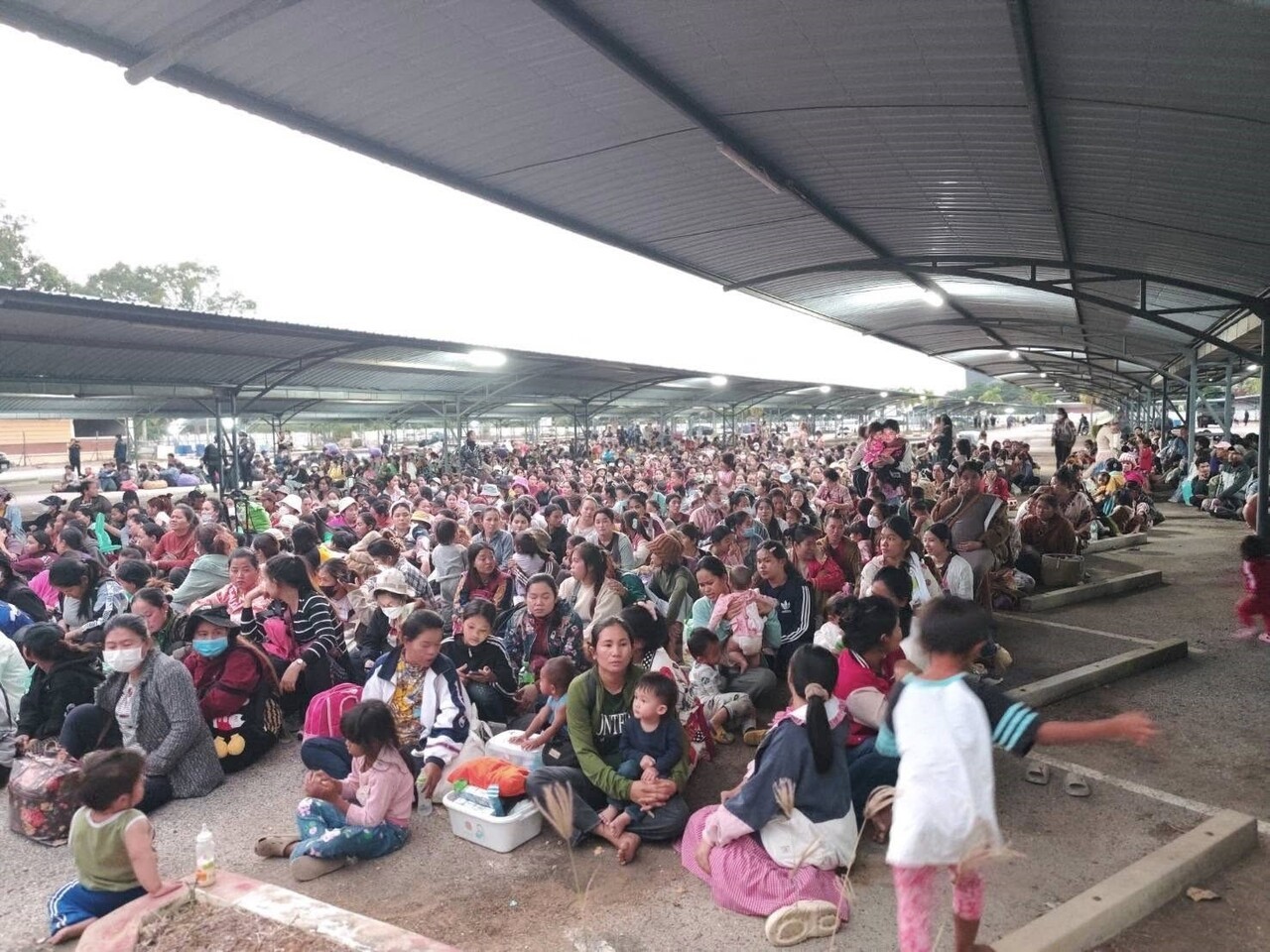 TAYLAND İLE KAMBOÇYA ARASINDA SON ÜÇ GÜNDÜR ŞİDDETİNİ ARTIRAN SINIR ÇATIŞMALARINDA HAYATINI...