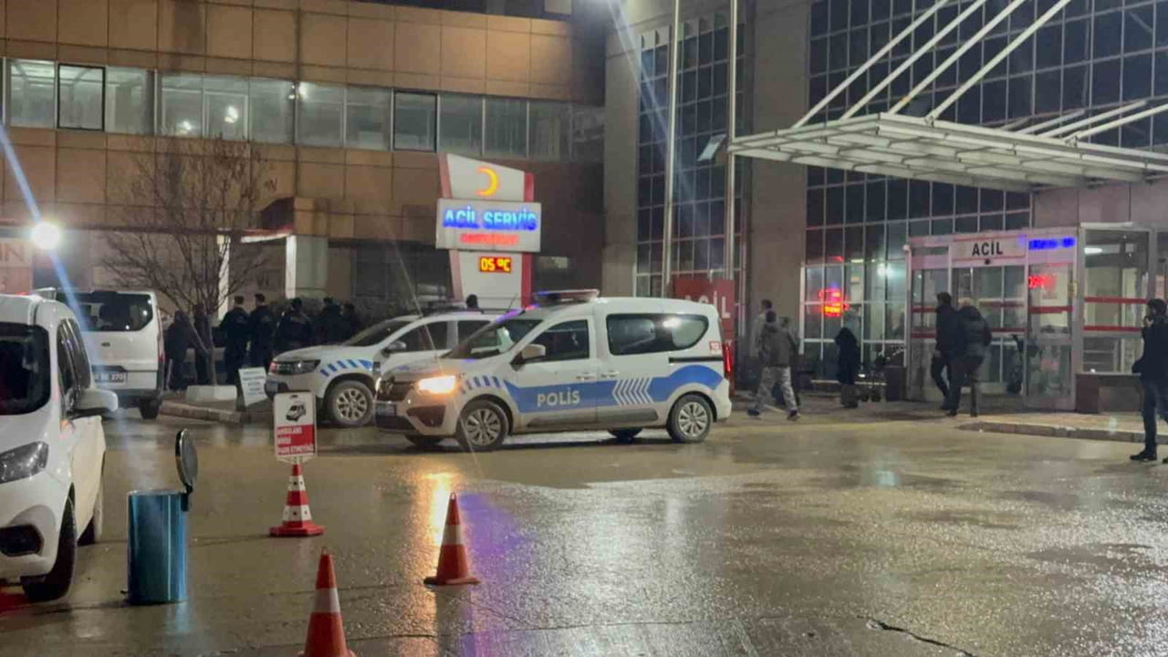 TOKAT’TA HUSUMETLİ İKİ GRUP ARASINDA ÇIKAN SİLAHLI KAVGADA 2 KİŞİ HAYATINI KAYBETTİ, 1 KİŞİ...