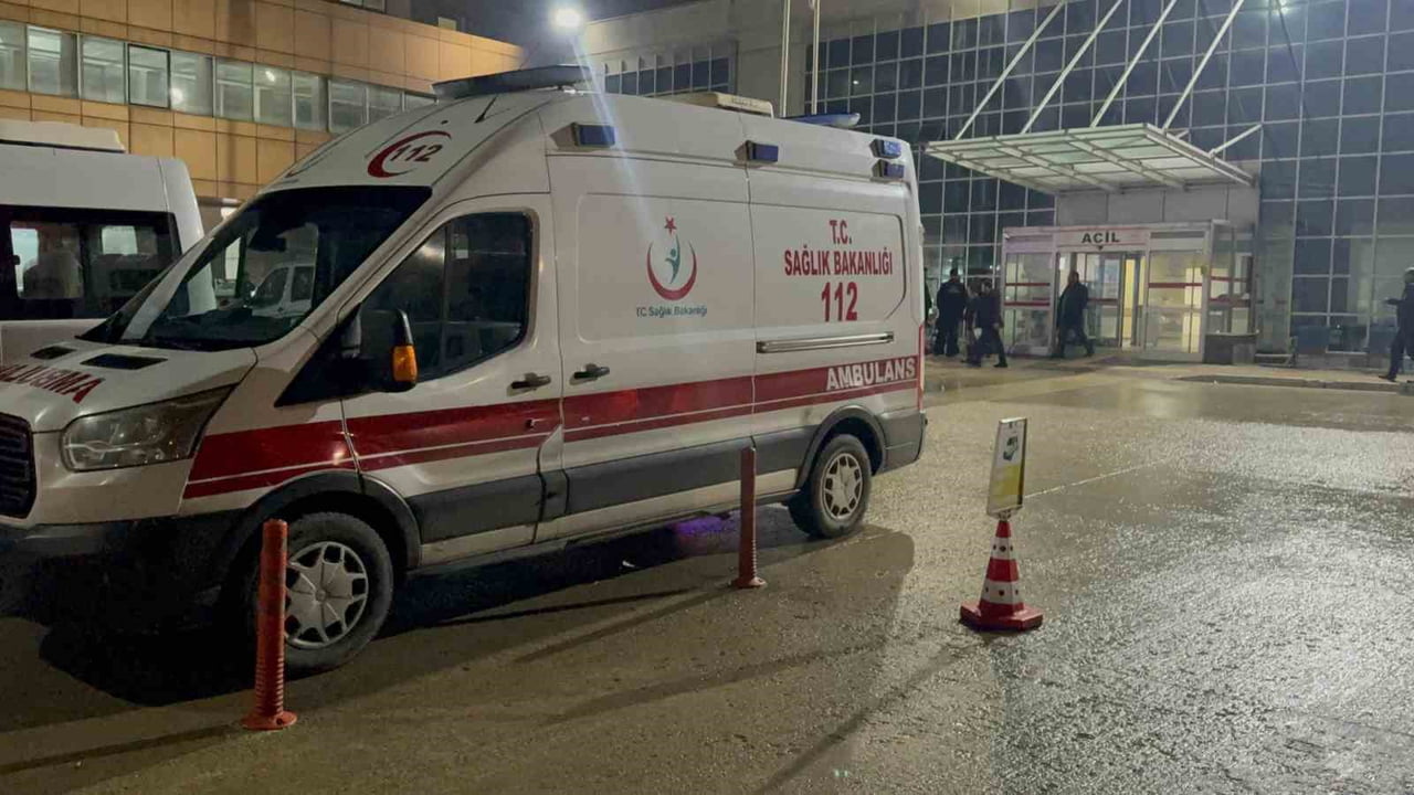 TOKAT’TA HUSUMETLİ İKİ GRUP ARASINDA ÇIKAN SİLAHLI KAVGADA 2 KİŞİ HAYATINI KAYBETTİ, 1 KİŞİ...