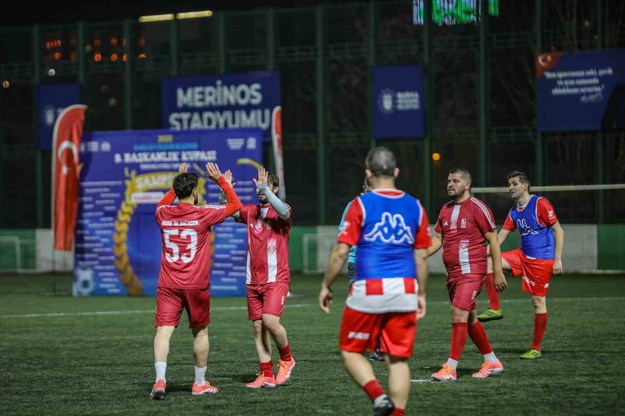 TOPLAM 52 TAKIMIN KATILDIĞI TURNUVADA FİNAL MAÇLARININ SONUNDA KUPANIN SAHİBİ KADINLARDA ‘ATEŞİN...