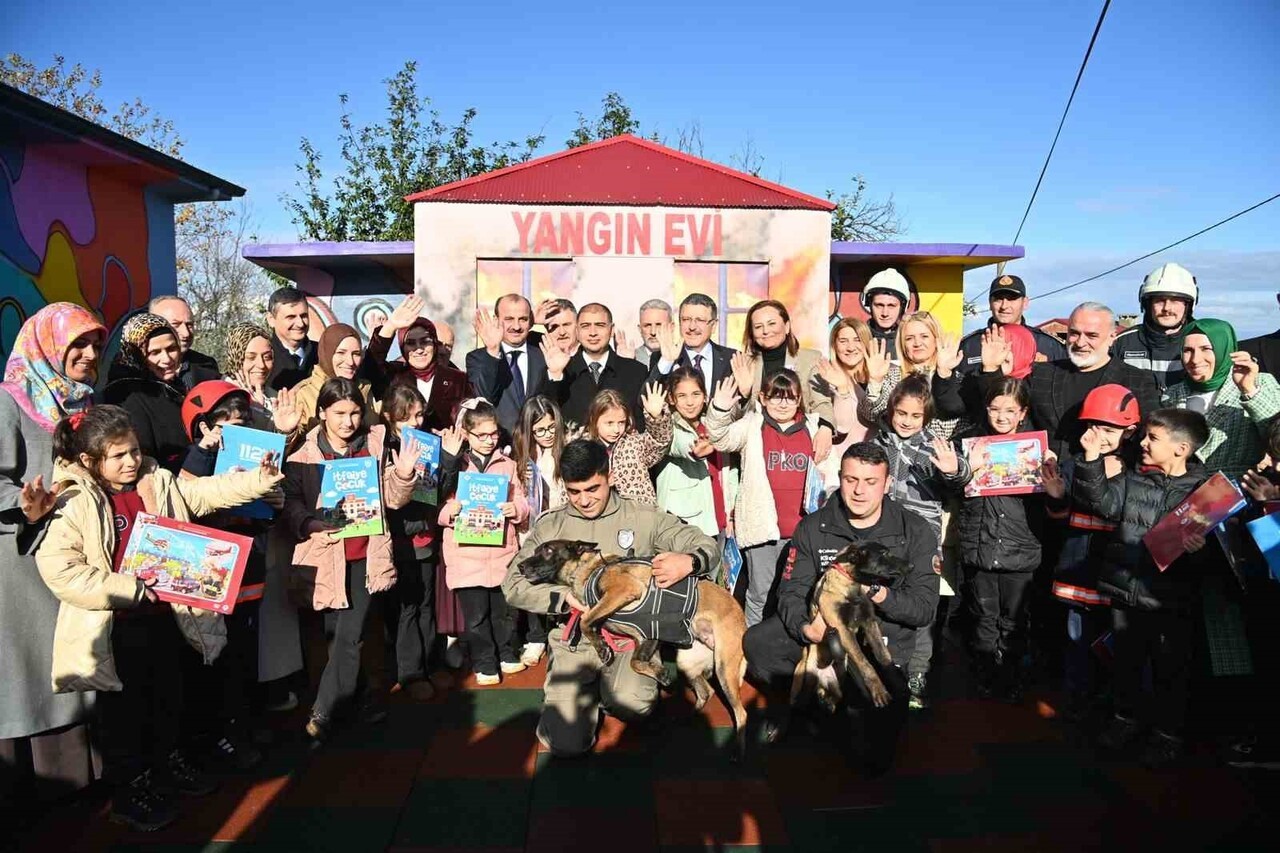 TRABZON BÜYÜKŞEHİR BELEDİYESİ VE İL MİLLİ EĞİTİM MÜDÜRLÜĞÜ İŞ BİRLİĞİYLE ÇİLEKLİ DÜŞLER KÖYÜ YAŞAM...