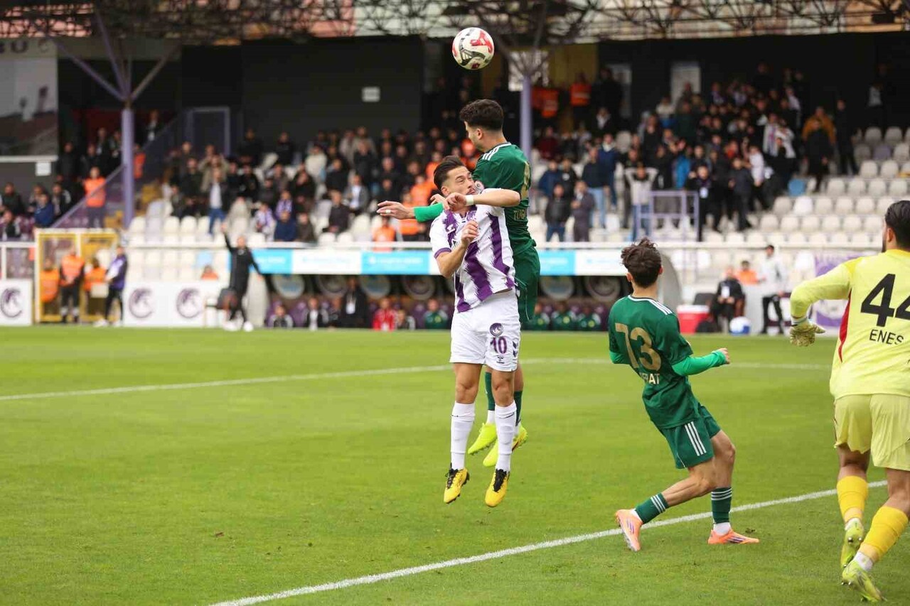 TRENDYOL 1. LİG’İN 17. HAFTASINDA ANKARA KEÇİÖRENGÜCÜ, SAHASINDA ESENLER EROKSPOR İLE 1-1 BERABERE...