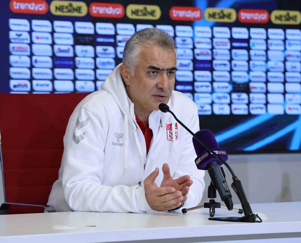 TRENDYOL 1. LİG’İN 17. HAFTASINDA ÇORUM FK İLE EVİNDE 1-1 BERABERE KALAN ÖZBELSAN SİVASSPOR’DA...