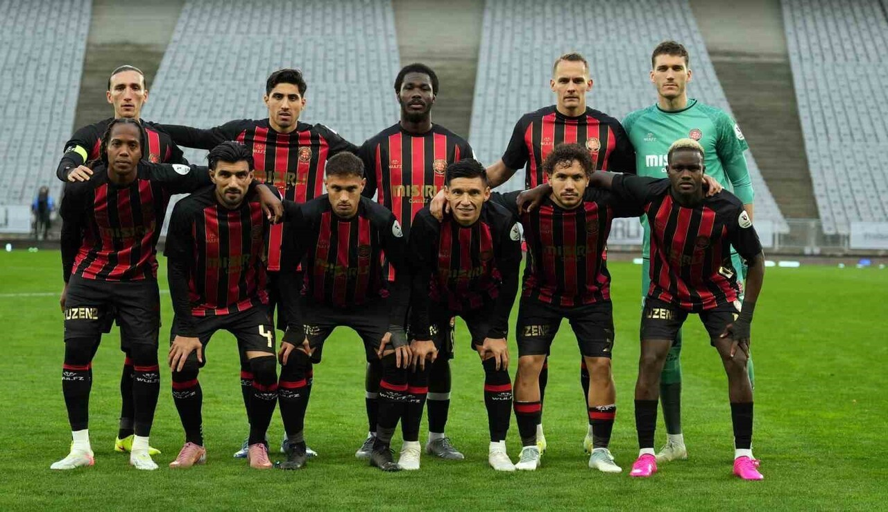 TRENDYOL SÜPER LİG'İN 16. HAFTASINDA FATİH KARAGÜMRÜK, ATATÜRK OLİMPİYAT STADYUMU'NDA KOCAELİSPOR...