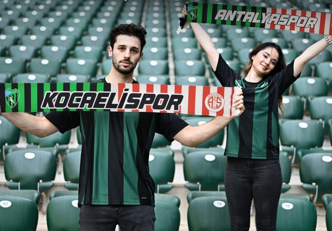 TRENDYOL SÜPER LİG’DE KOCAELİSPOR, YARIN AKŞAM KARDEŞ TAKIMI ANTALYASPOR’U KONUK EDECEK. 1999...
