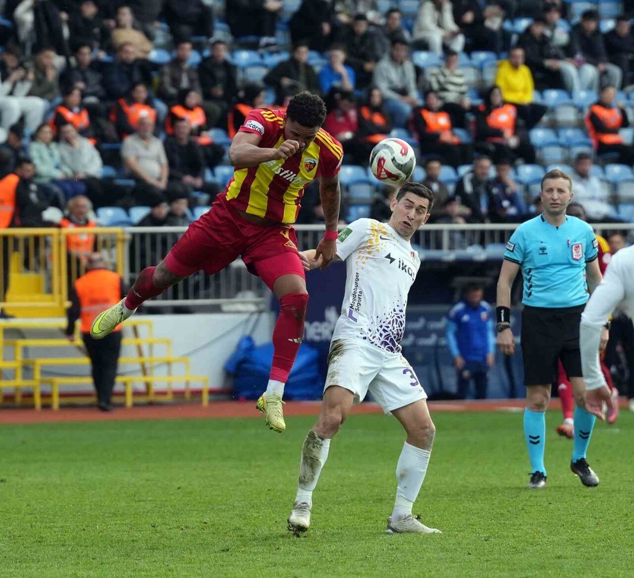 TRENDYOL SÜPER LİG’İN 15. HAFTASINDA EYÜPSPOR, KONUK ETTİĞİ KAYSERİSPOR İLE 1-1 BERABERE...