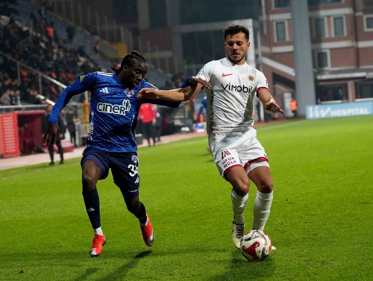 TRENDYOL SÜPER LİG’İN 16. HAFTASINDA KASIMPAŞA, EVİNDE KARŞILAŞTIĞI GENÇLERBİRLİĞİ İLE GOLSÜZ...