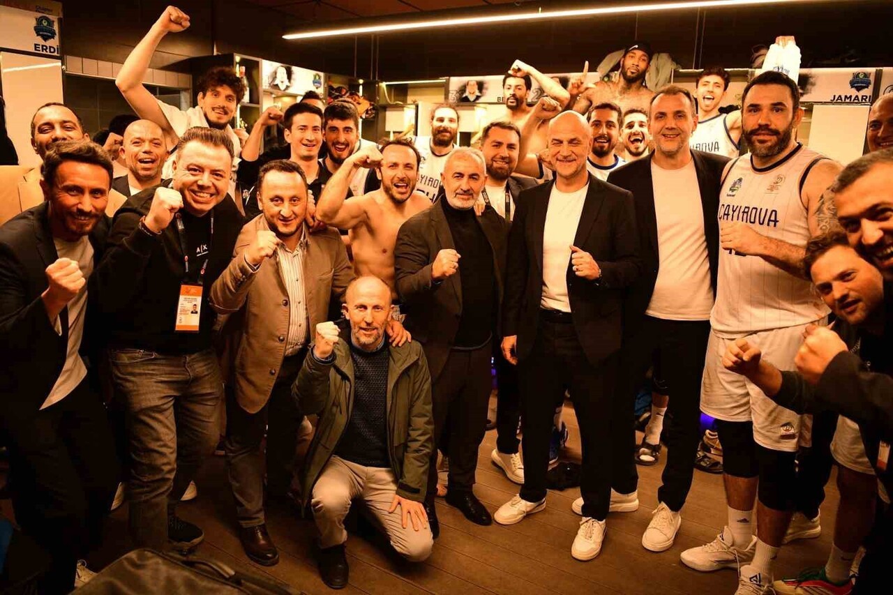 TÜRKİYE BASKETBOL LİGİ'NİN (TBL) 15. HAFTASINDA ÇAYIROVA BELEDİYESİ, SAHASINDA AĞIRLADIĞI...