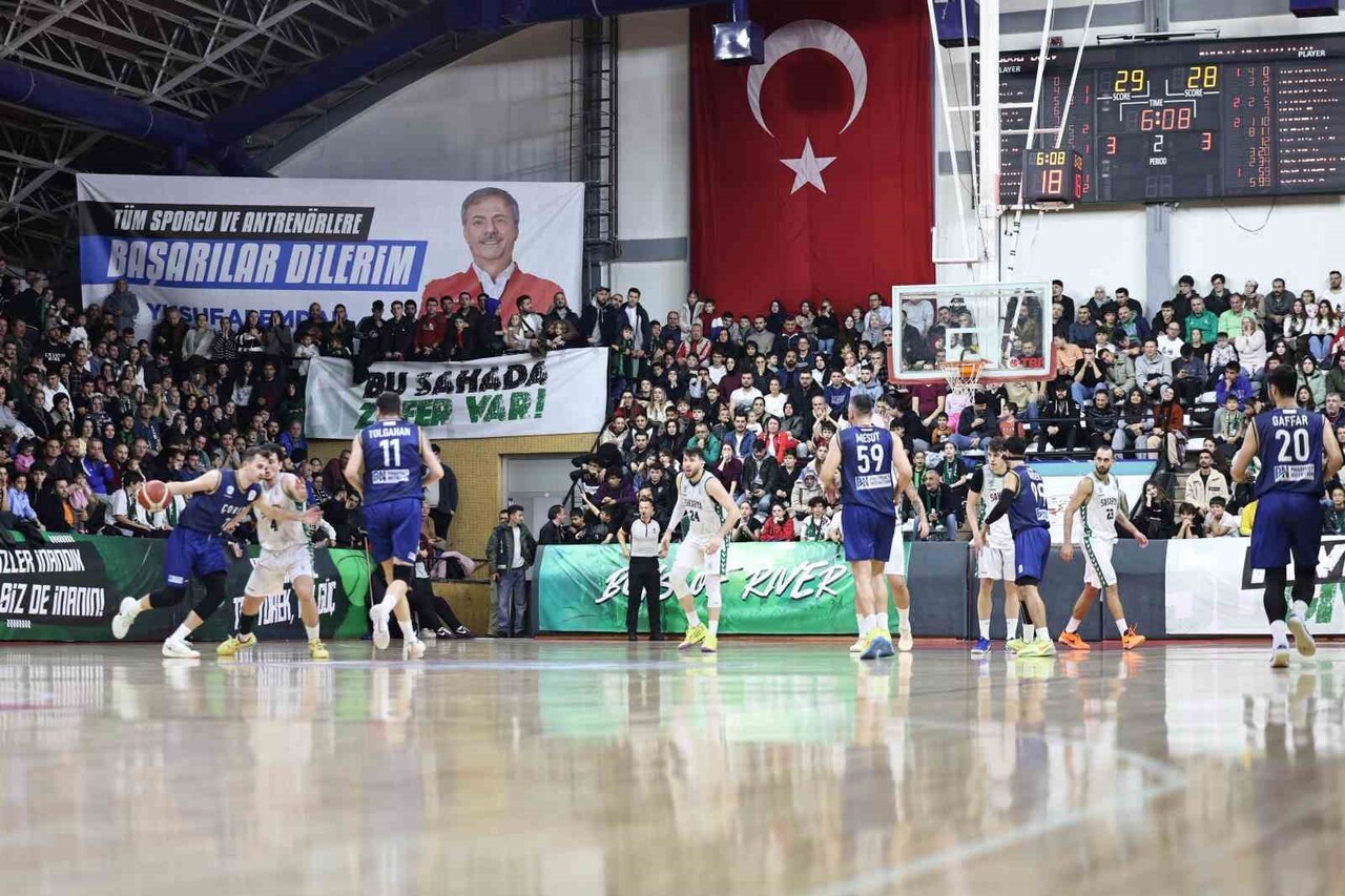 TÜRKİYE ERKEKLER BASKETBOL 2. LİGİ’NİN 9. HAFTASINDA SAKARYA BÜYÜKŞEHİR BELEDİYESİ EVİNDE...
