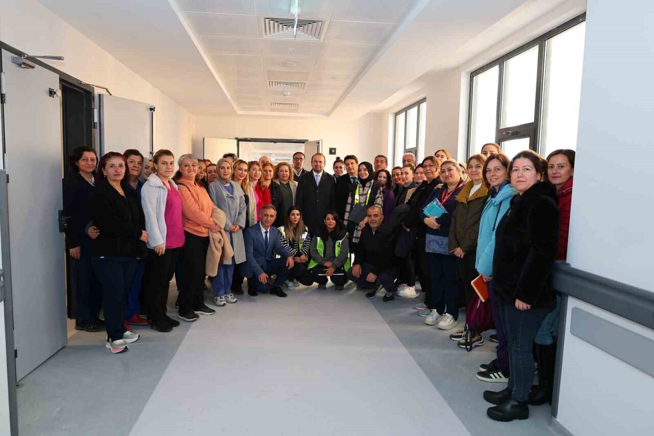 TÜRKİYE’NİN 21’İNCİ ŞEHİR HASTANESİ UNVANINI TAŞIYAN AYDIN ŞEHİR HASTANESİ’NDE AÇILIŞ HAZIRLIKLARI...