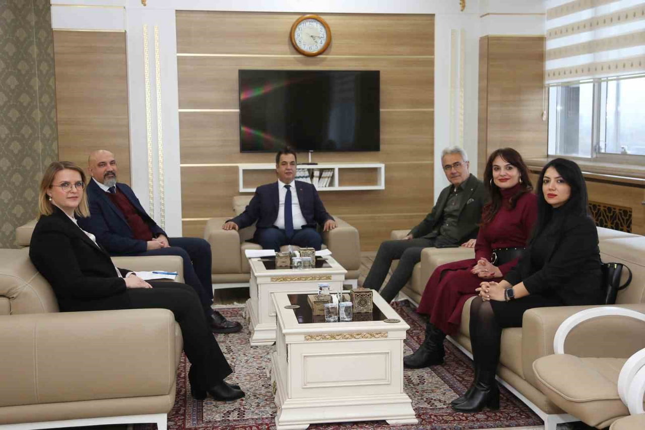 TÜRKİYE ODALAR VE BORSALAR BİRLİĞİ (TOBB) İLE YÜKSEKÖĞRETİM KURULU (YÖK) ARASINDA MESLEK...