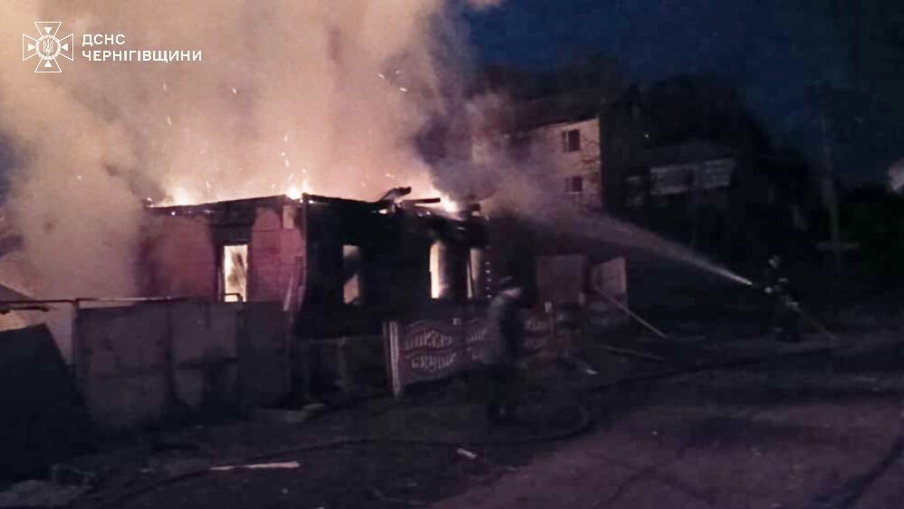 UKRAYNALI YETKİLİLER, RUSYA’NIN GECE BOYUNCA 653 DRON VE 51 FÜZE İLE SALDIRI DÜZENLEDİĞİNİ VE...