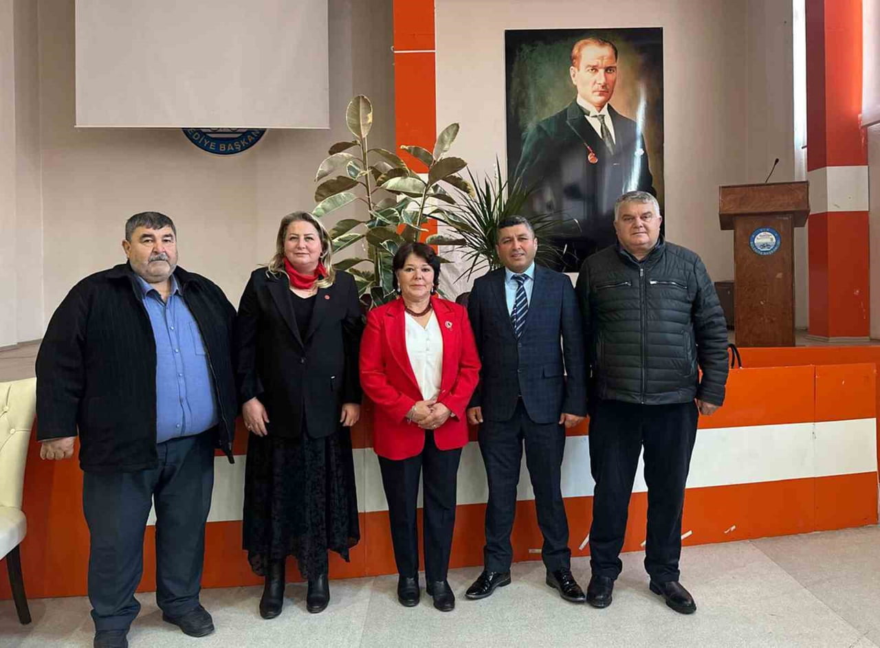 ULA MUHTARLAR DERNEĞİ BAŞKANI ULAŞ BAVUT GÜVEN TAZELEDİ