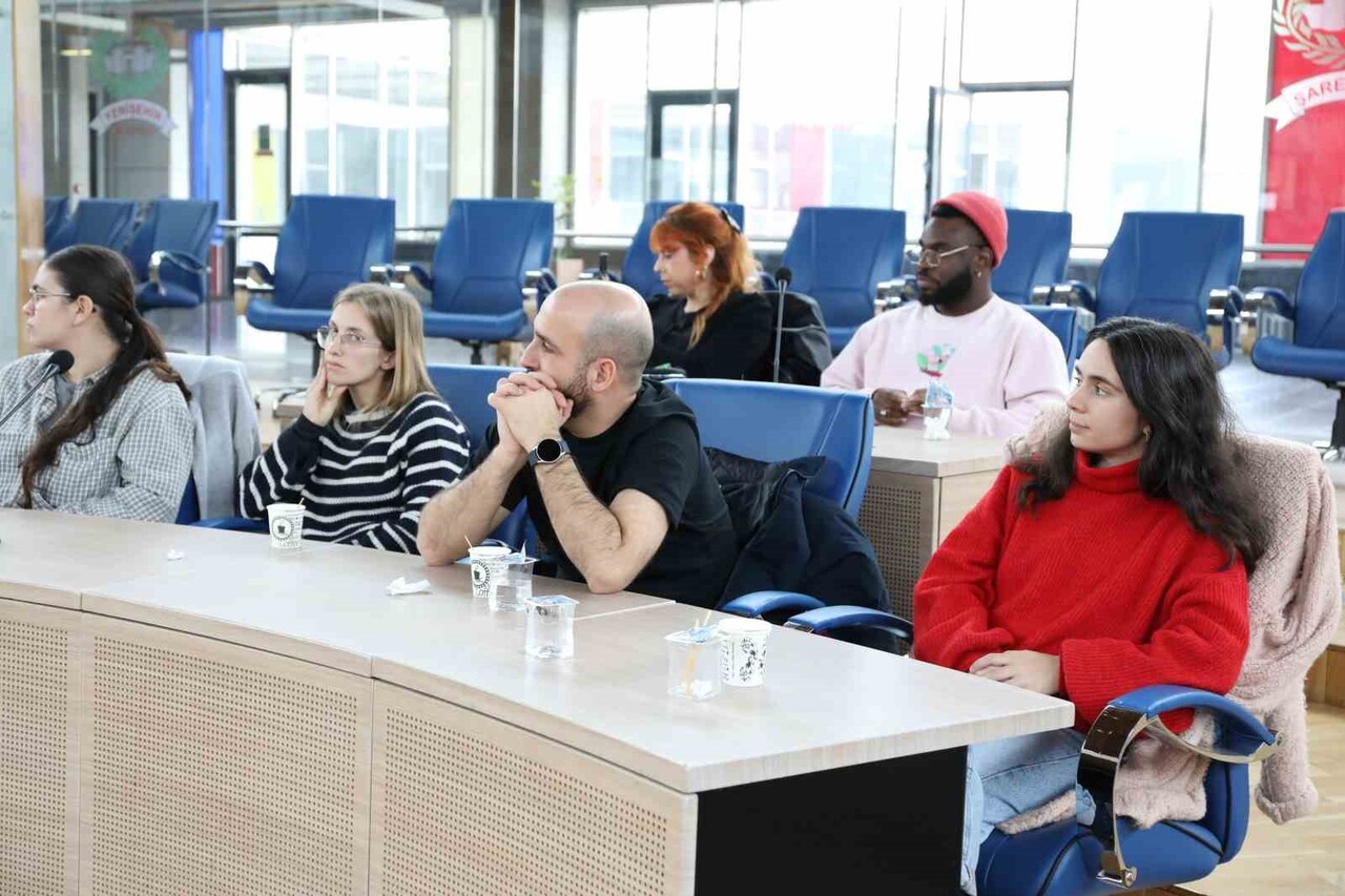 ULUSLARARASI GENÇLİK İNİSİYATİFİ DERNEĞİ’NİN YÜRÜTTÜĞÜ BİR PROJE KAPSAMINDA AVRUPA BİRLİĞİ’NE ÜYE...