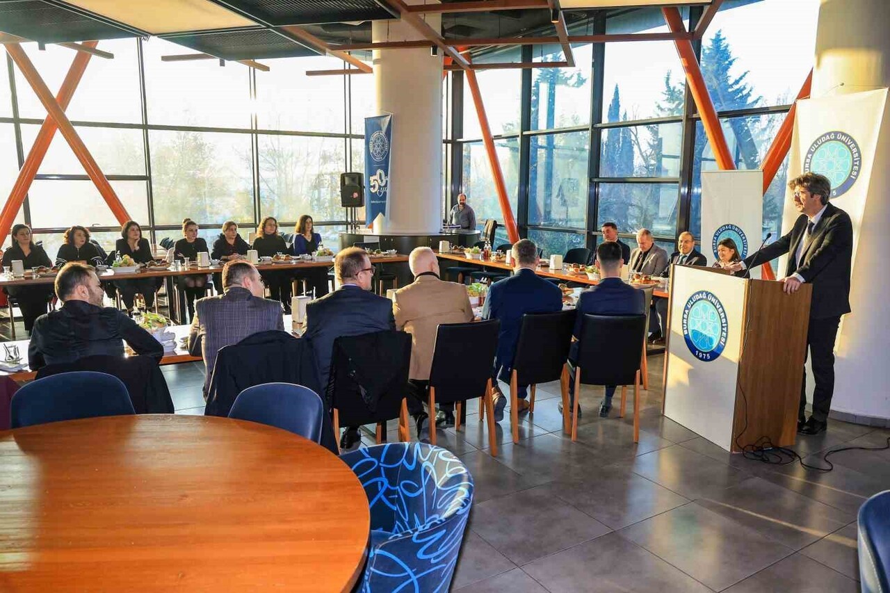 ÜNİVERSİTENİN GELİŞTİRİLMESİ VE ÇOK DAHA NİTELİKLİ EĞİTİM-ÖĞRETİM HİZMETİ VEREBİLMESİ AMACIYLA...