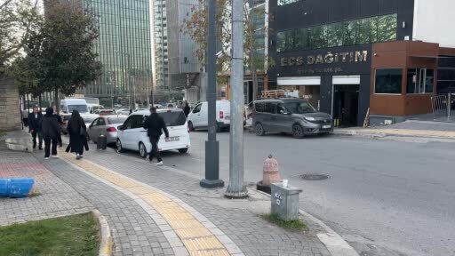 Ünlüler kan örneği alınması için Adli Tıp Kurumu’nda getirildi