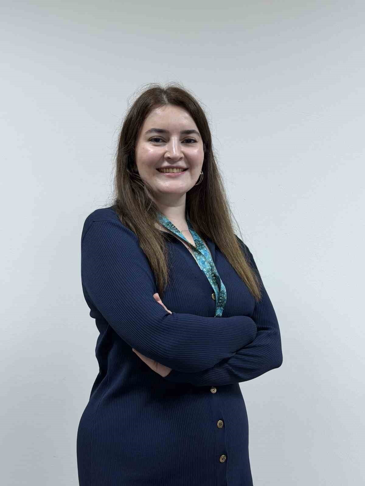 UZM. DR. ÖZGE YURTSEVEN