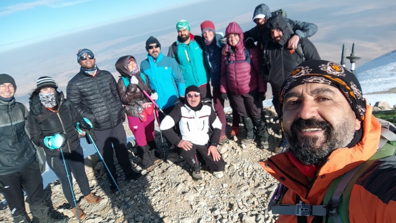 VAN’IN ÇATAK İLÇESİNDE 15 DOĞASEVER, BÖLGENİN GÜZELLİKLERİNİ TANITMAK İÇİN 3 BİN 395 RAKIMLI...