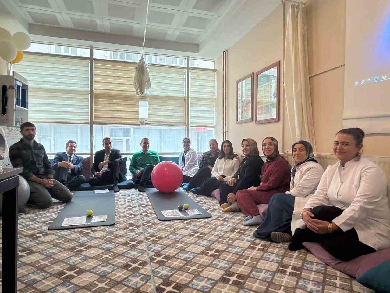 VAN’IN MURADİYE DEVLET HASTANESİ, "ANNE DOSTU HASTANE" UNVANI ALMAYA HAK KAZANDI.