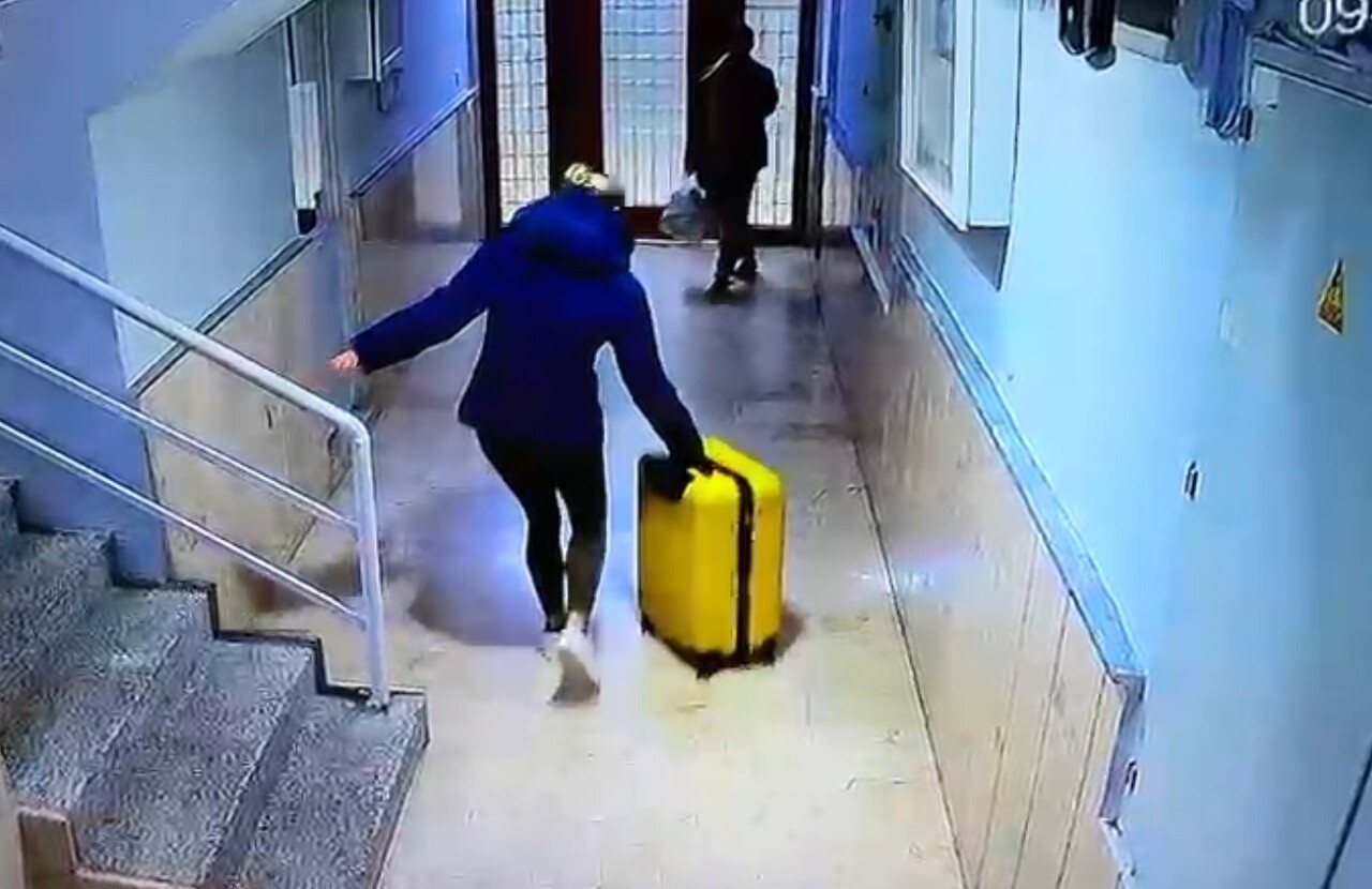 YALOVA'DAKİ EVİNİN TERASININ PENCERESİNDEN DÜŞEREK HAYATINI KAYBEDEN "GÜLLÜ" ADIYLA TANINAN ÜNLÜ...