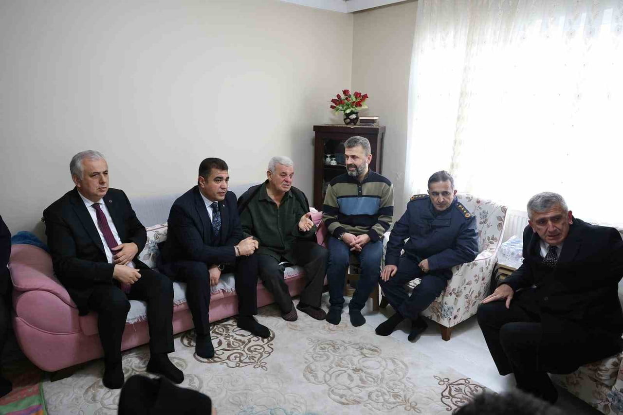 YALOVA’DA TERÖR ÖRGÜTÜ DEAŞ’A YÖNELİK GERÇEKLEŞTİRİLEN OPERASYON SIRASINDA ŞEHİT DÜŞEN POLİS...