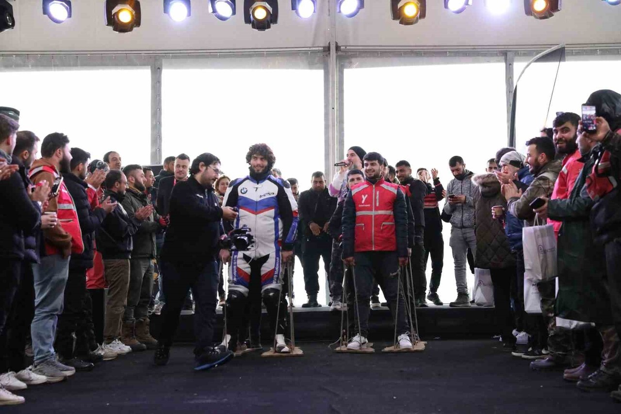 YEMEKSEPETİ, İSTANBUL'DAKİ KURYE İŞ ORTAKLARI İÇİN DÜZENLEDİĞİ FESTİVALDE BİNİN ÜZERİNDE...