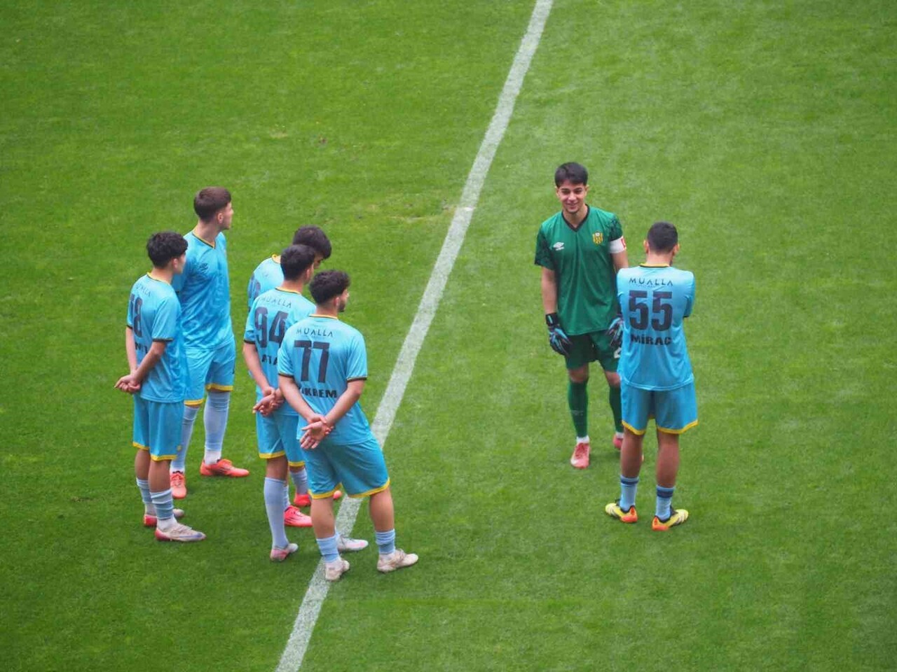 YENİ MALATYASPOR-ISPARTA 32 SPOR KARŞILAŞMASI MALATYA EKİBİNİN SAHAYA 7 OYUNCUYLA ÇIKMASI...