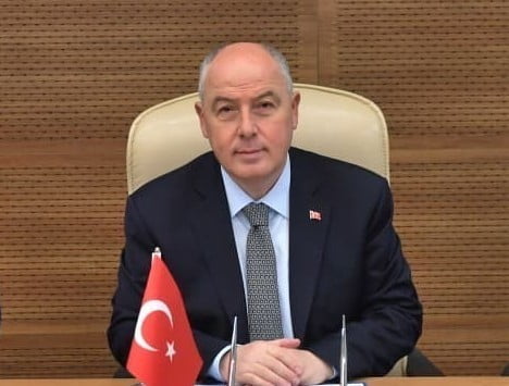 YENİ YIL KUTLAMA MESAJI YAYIMLAYAN DENİZLİ VALİSİ ÖMER FARUK COŞKUN, YENİ YILIN BİRLİK VE...