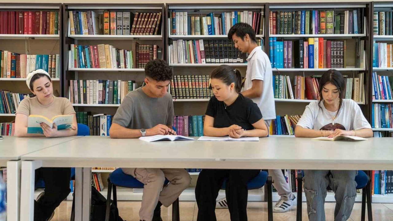 YÜKSEKÖĞRETİM KURULU (YÖK) TARAFINDAN YAYIMLANAN "ÜNİVERSİTE İZLEME VE DEĞERLENDİRME GENEL...