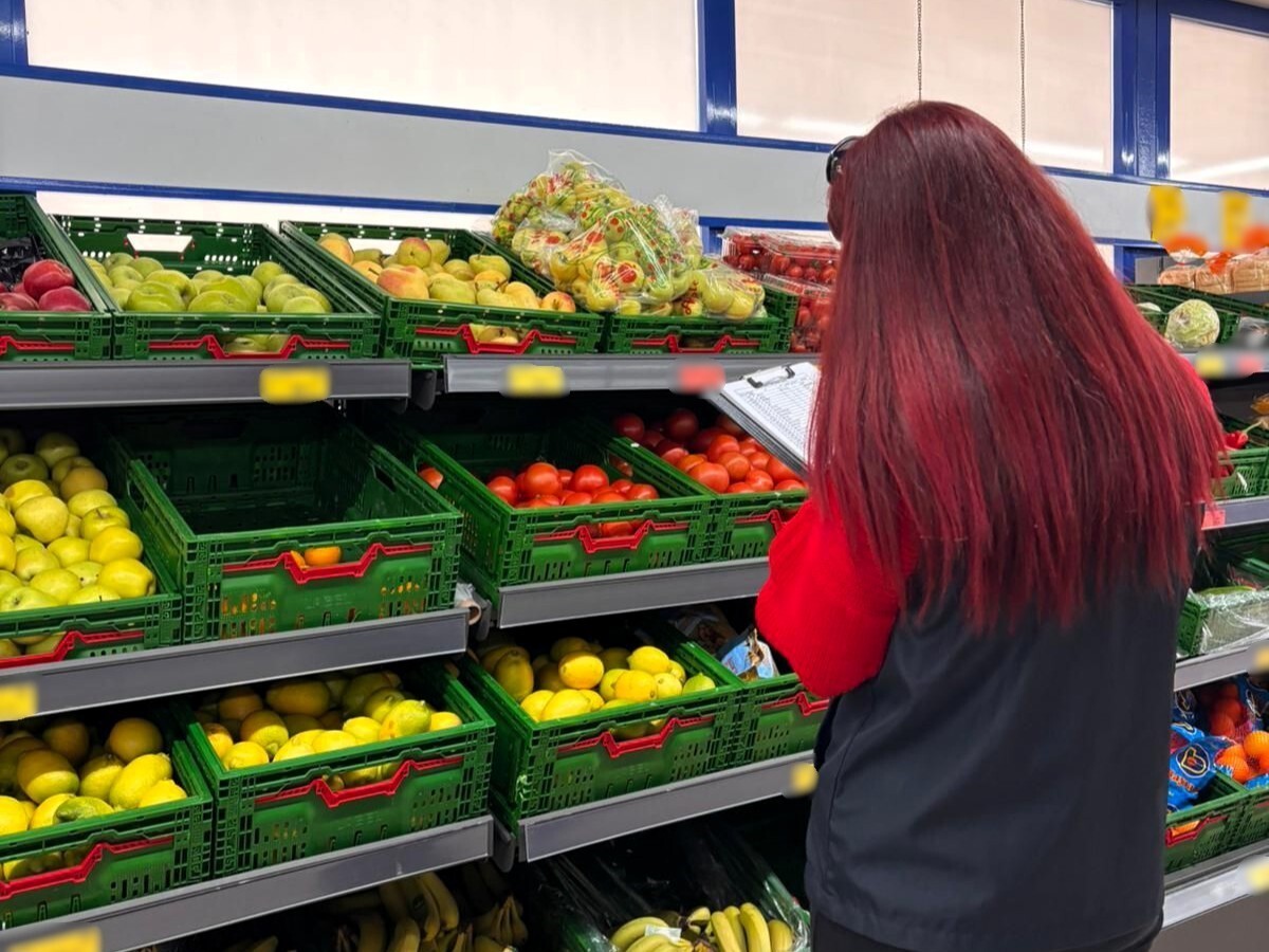 ZİNCİR MARKETLER DENETLENEREK, TOPLANAN VERİLERİN SİSTEME GİRİŞİ YAPILDI.