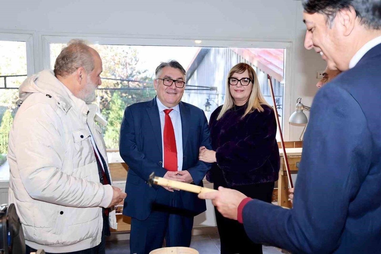 ZONGULDAK BÜLENT ECEVİT ÜNİVERSİTESİ (BEUN) REKTÖRÜ PROF. DR. İSMAİL HAKKI ÖZÖLÇER VE EŞİ SERAN...