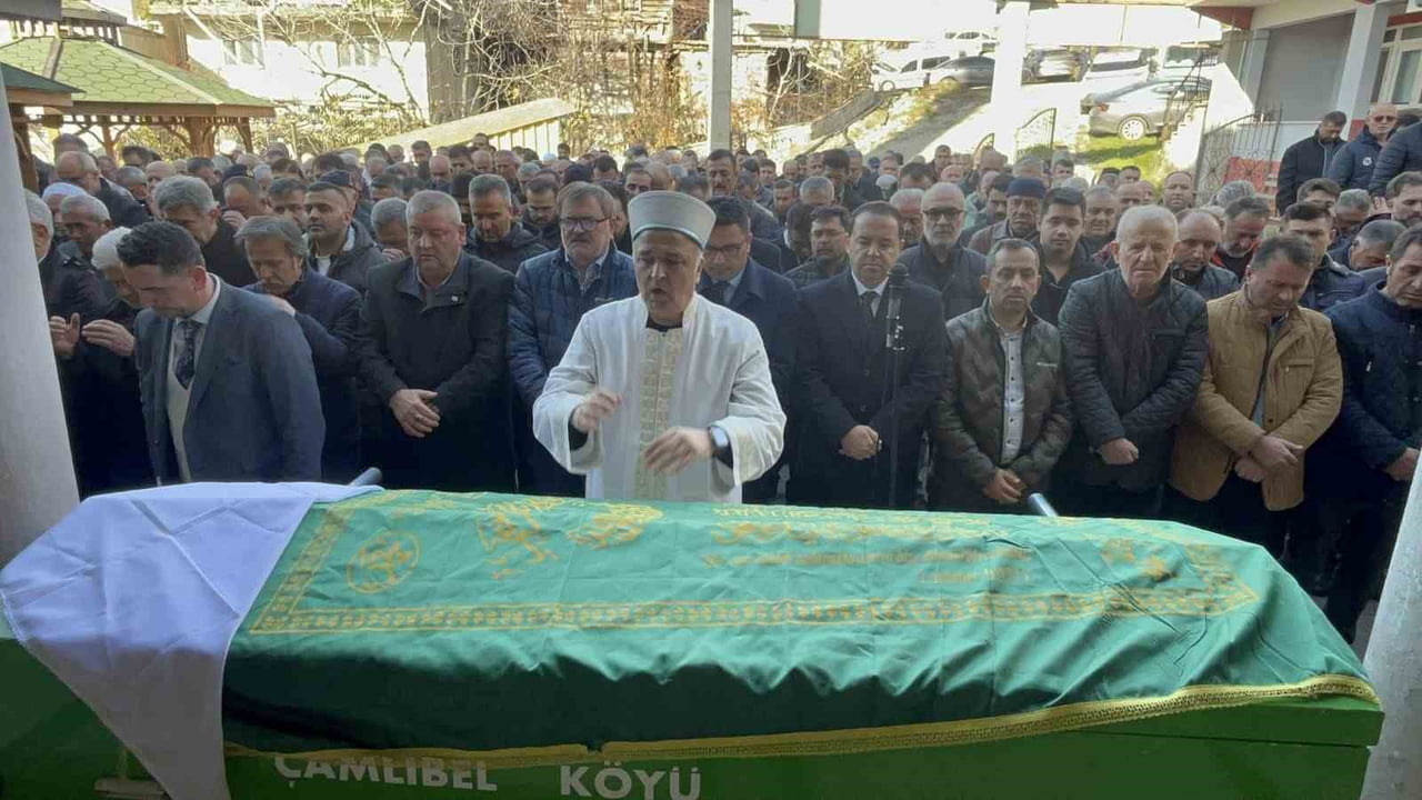 ZONGULDAK (İHA) - ZONGULDAK’IN ALAPLI İLÇE MİLLİ EĞİTİM MÜDÜRÜ, ALMANYA’DA HAYATINI KAYBEDEN...