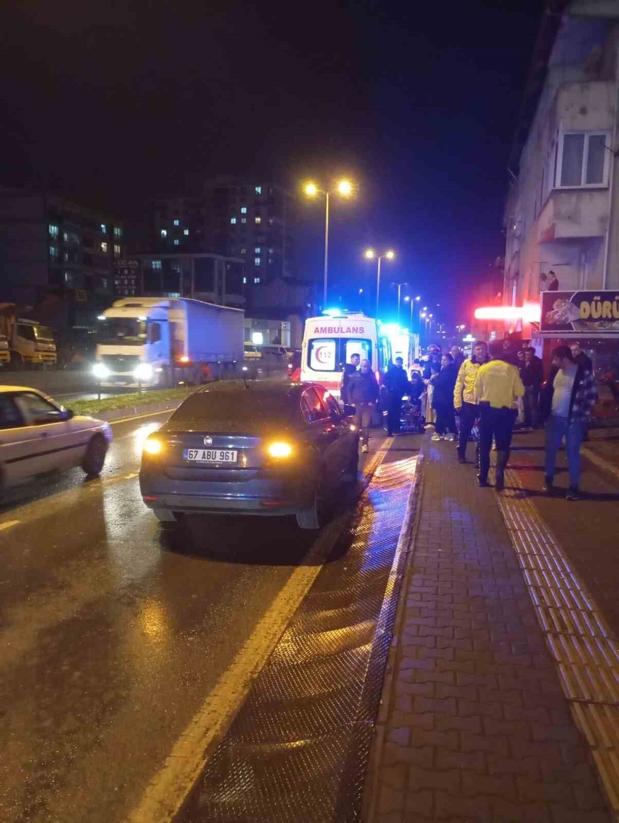 ZONGULDAK’IN EREĞLİ İLÇESİNDE AKŞAM SAATLERİNDE EREĞLİ-DEVREK YOLU CARREFOURSE KAVŞAĞINDA MEYDANA...