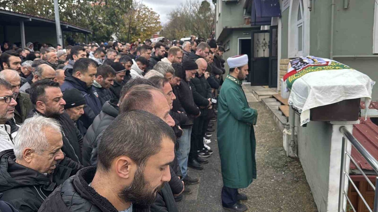 ZONGULDAK’IN KOZLU İLÇESİNDE MEYDANA GELEN BIÇAKLI OLAYDA HAYATINI KAYBEDEN MURAT YANGUN...