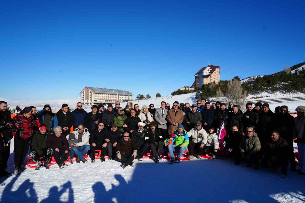 10 OCAK ÇALIŞAN GAZETECİLER GÜNÜ VESİLESİYLE ERZURUM’DA GÖREV YAPAN MEDYA MENSUPLARI PALANDÖKEN’İN...