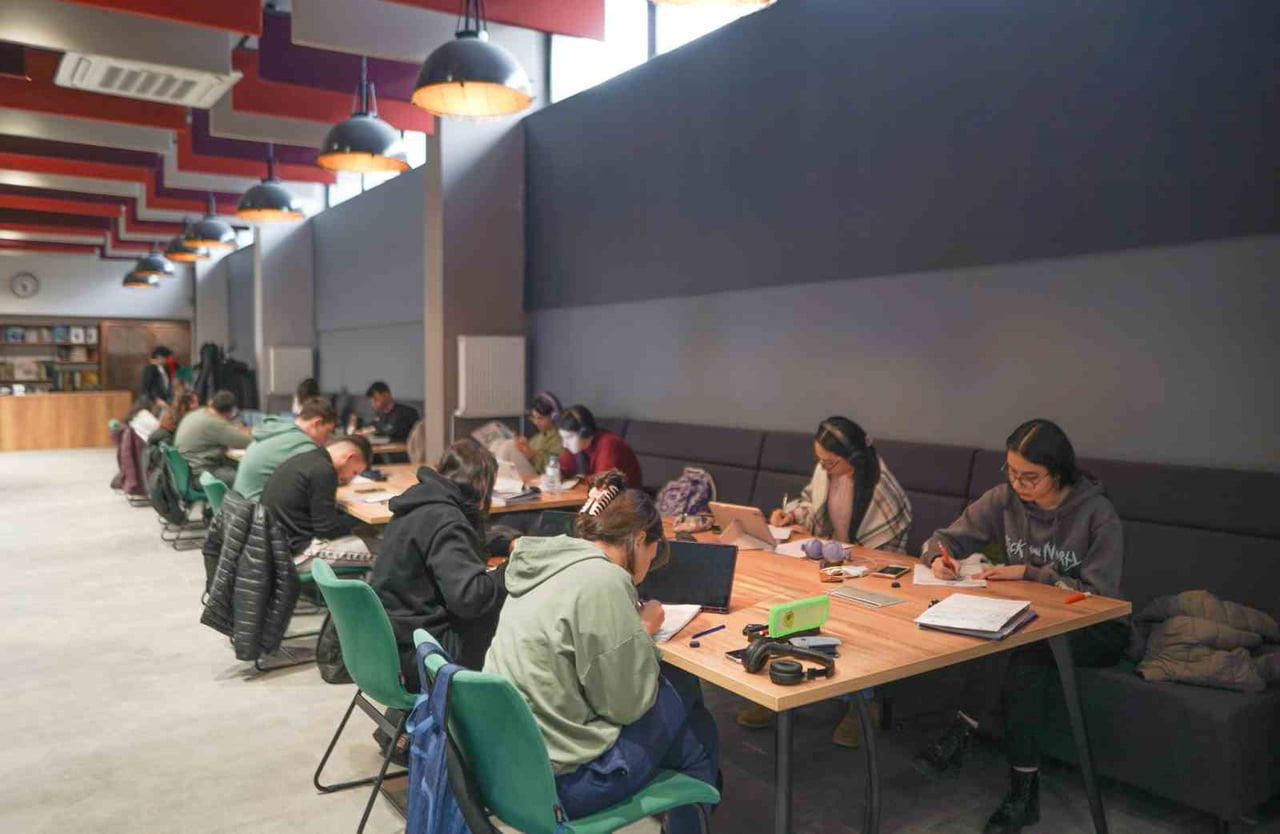 2025-2026 EĞİTİM ÖĞRETİM DÖNEMİ YARIYIL TATİLİNDE BİNLERCE ÖĞRENCİNİN TERCİH ETTİĞİ MELİKGAZİ...