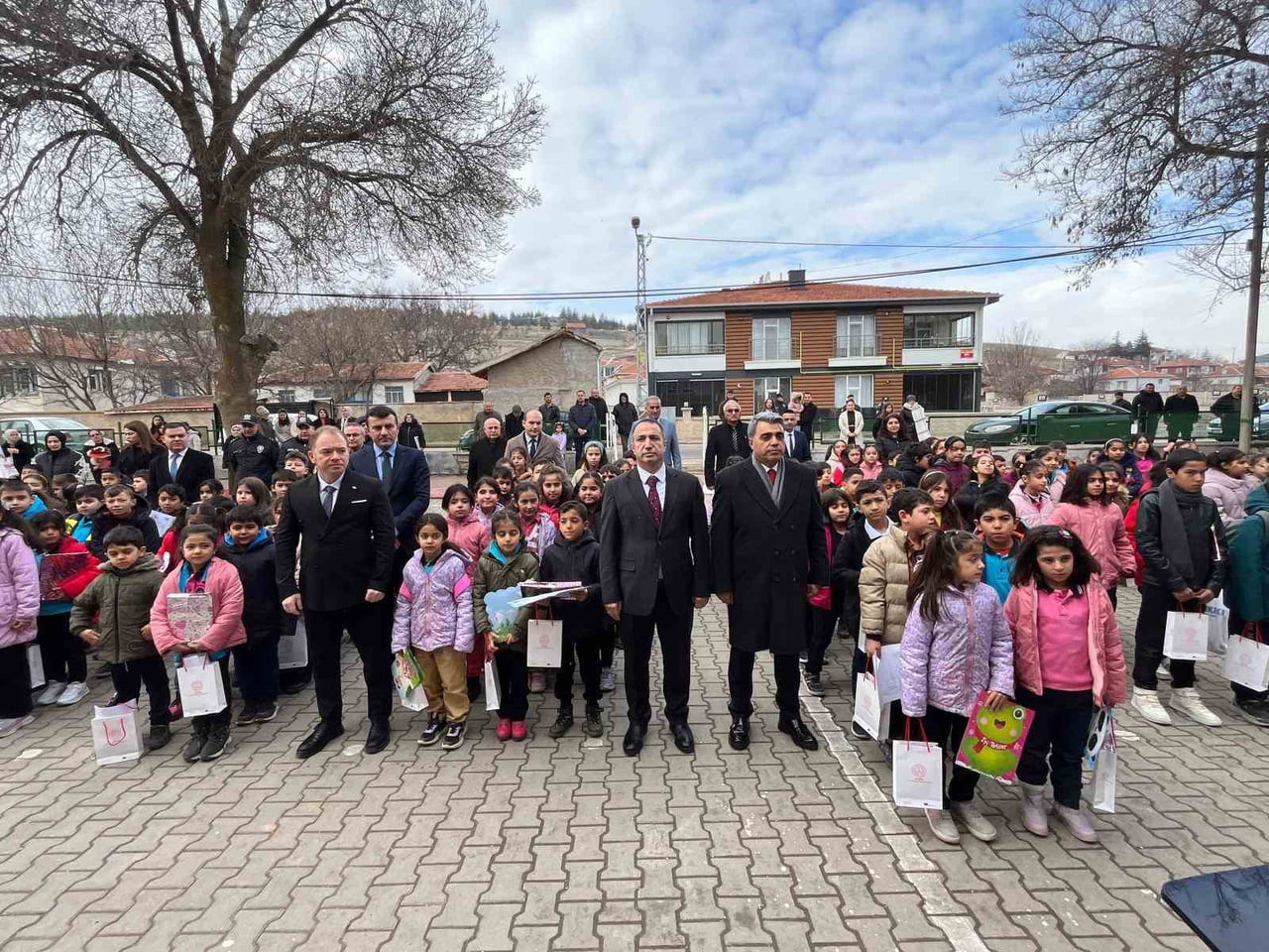 2025-2026 EĞİTİM-ÖĞRETİM YILI’NIN İLK DÖNEMİ, KIRŞEHİR’İN BOZTEPE İLÇESİNDE BULUNAN MEHMETÇİK...