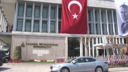 2025’te en borçlu belediye 18 milyar 100 milyon lira ile İzmir Büyükşehir Belediyesi oldu