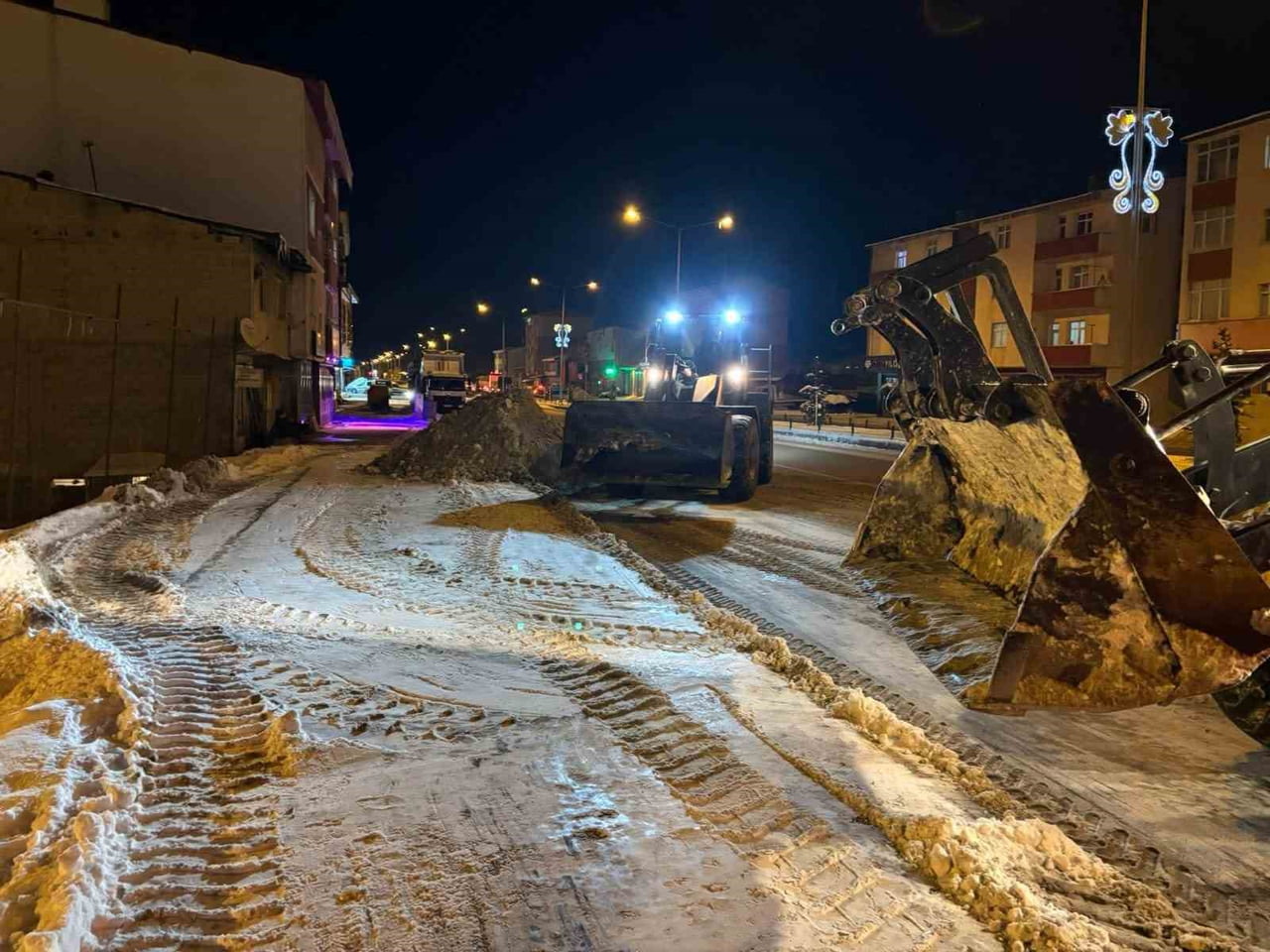 2025 YILININ SON GÜNÜNDE BAŞLAYAN VE ARALIKLARLA ETKİSİNİ SÜRDÜREN KAR YAĞIŞININ SONA ERMESİYLE...