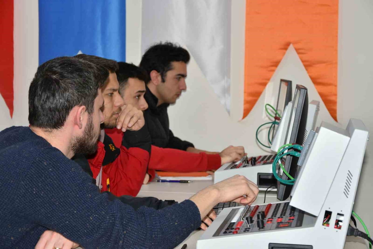 380 KİŞİ FARKLI KURULUŞLARDA İŞE BAŞLADI