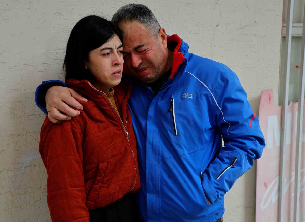 ADANA’DA 3 SENE ÖNCE ARKADAŞINA GÜVENİP İBANINI KULLANDIRAN 23 YAŞINDAKİ GENÇ KIZIN BAŞINA...