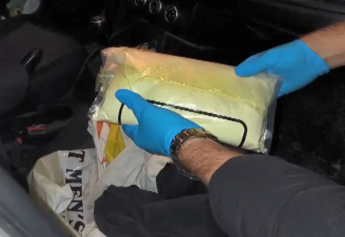 ADANA’NIN CEYHAN İLÇESİNDE POLİSİN YAPTIĞI ÇALIŞMADA 100 KİLOGRAMDAN FAZLA UYUŞTURUCU ÜRETİLEN 1...