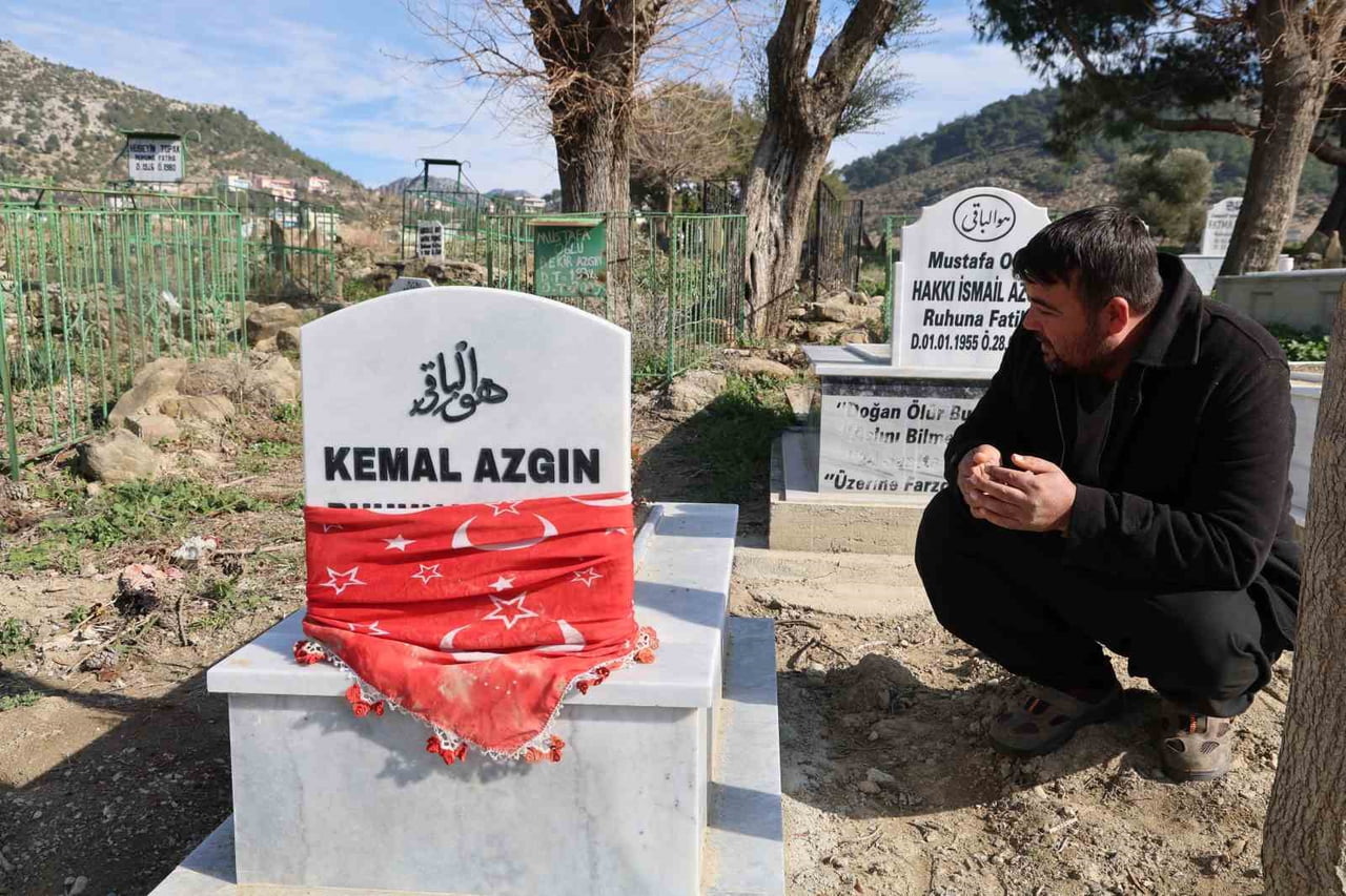 ADANA’NIN KOZAN İLÇESİNDE, 11 OCAK 2025’TE BİR DÜĞÜNDE HAVAYA AÇILAN ATEŞ SONUCU BAŞINA İSABET...