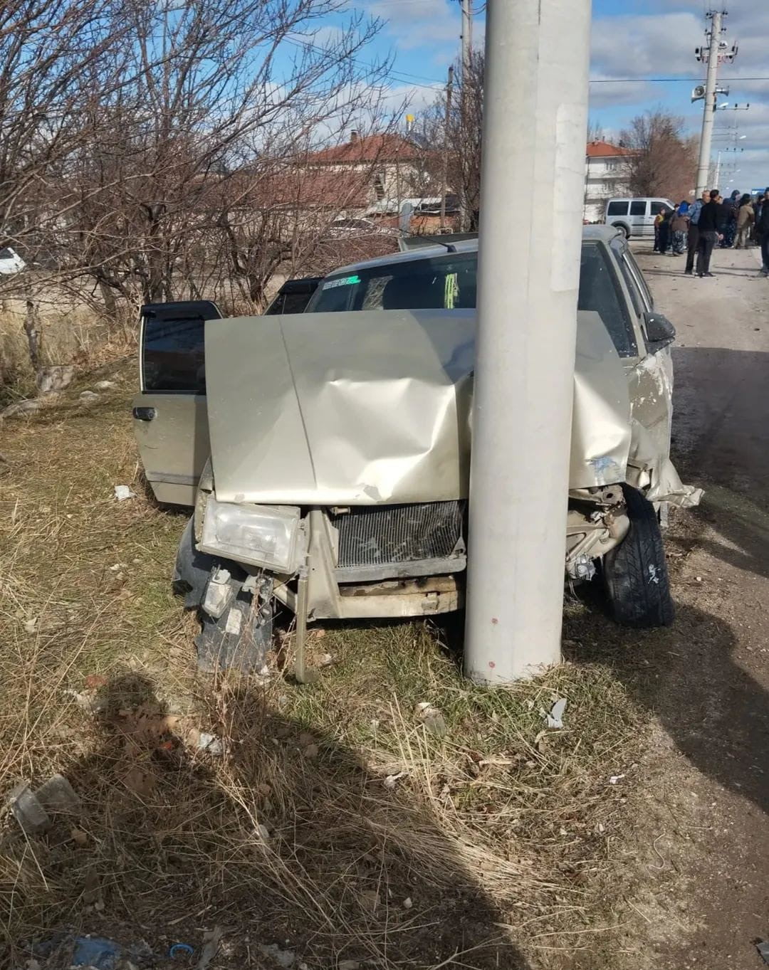 AFYONKARAHİSAR'DA OTOMOBİLİN MOPETE ÇARPMASI SONUCU MEYDANA GELEN TRAFİK KAZASINDA ANNE HAYATINI...
