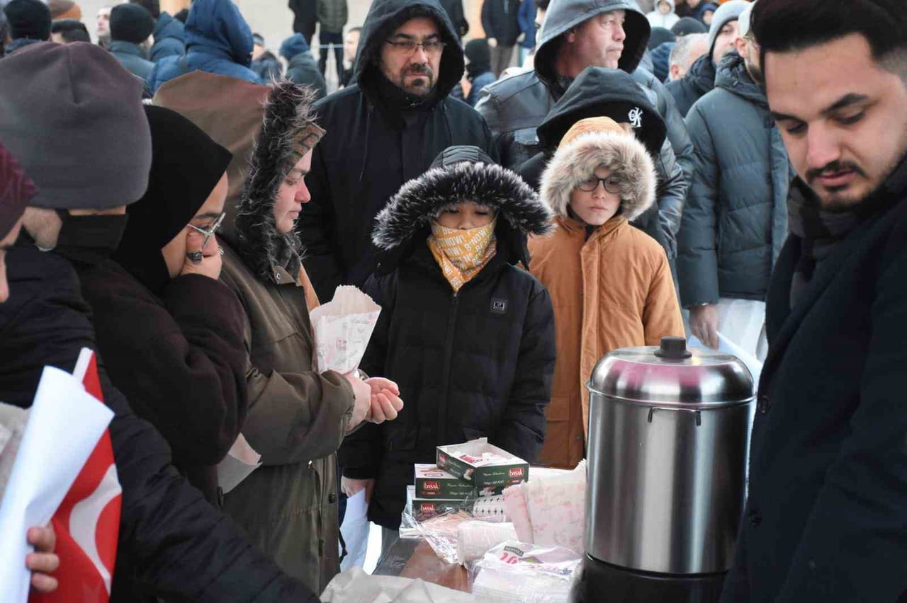 AFYONKARAHİSAR GENÇLİK VE SPOR İL MÜDÜRLÜĞÜ KOORDİNESİNDE, YENİ YILIN MANEVİ ATMOSFERİNİ BİRLİK VE...