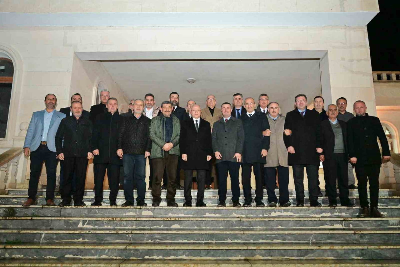 AK PARTİ BURSA İL BAŞKANI DAVUT GÜRKAN, SAHA ÇALIŞMALARI KAPSAMINDA MUSTAFAKEMALPAŞA İLÇESİNDE BİR...