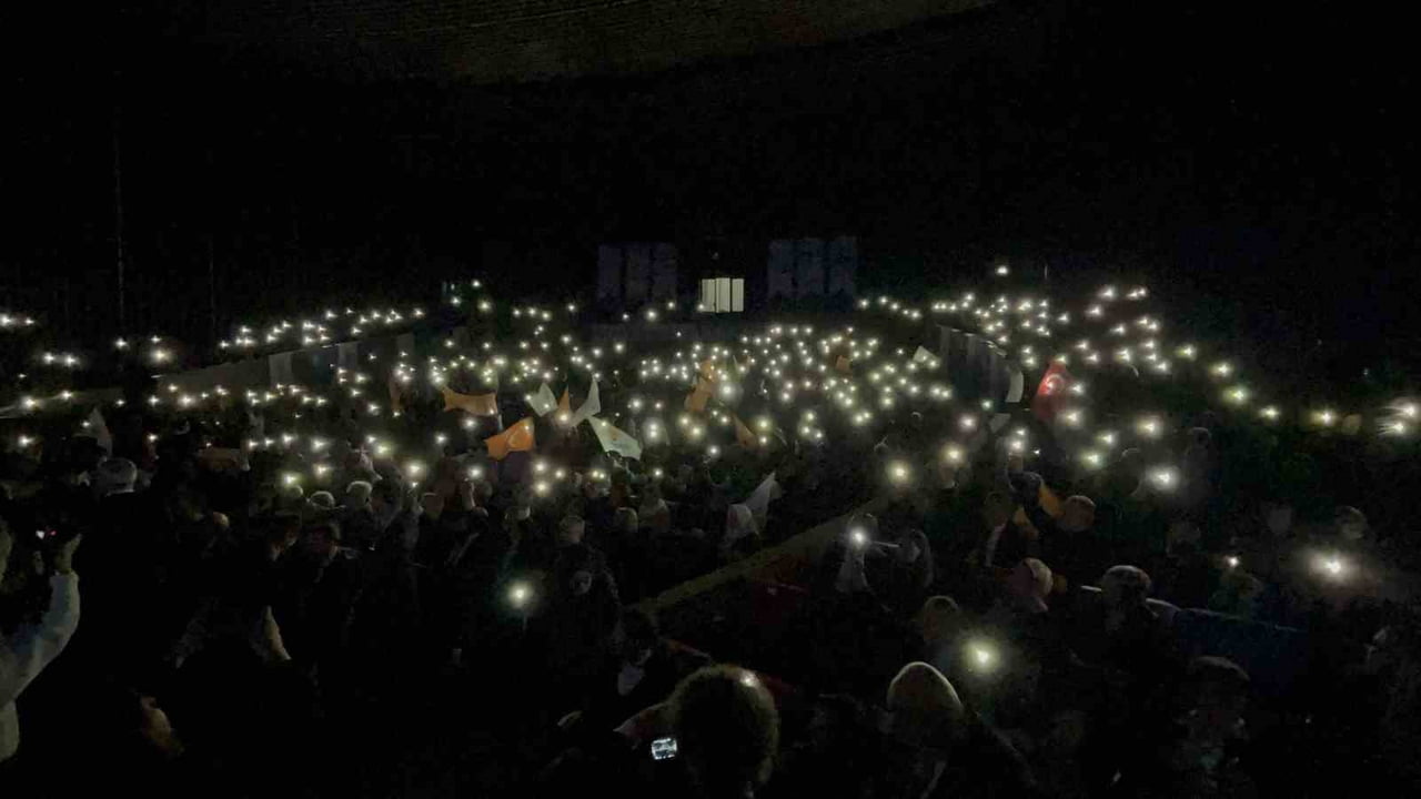 AK PARTİ ESKİŞEHİR İL DANIŞMA MECLİS TOPLANTISI, GENÇLİK VE SPOR BAKANI OSMAN AŞKIN BAK KATILIMI...