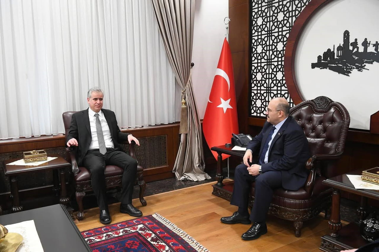 AK PARTİ GENEL BAŞKAN YARDIMCISI VE İNSAN HAKLARI BAŞKANI HASAN BASRİ YALÇIN BALIKESİR VALİLİĞİ'Nİ...