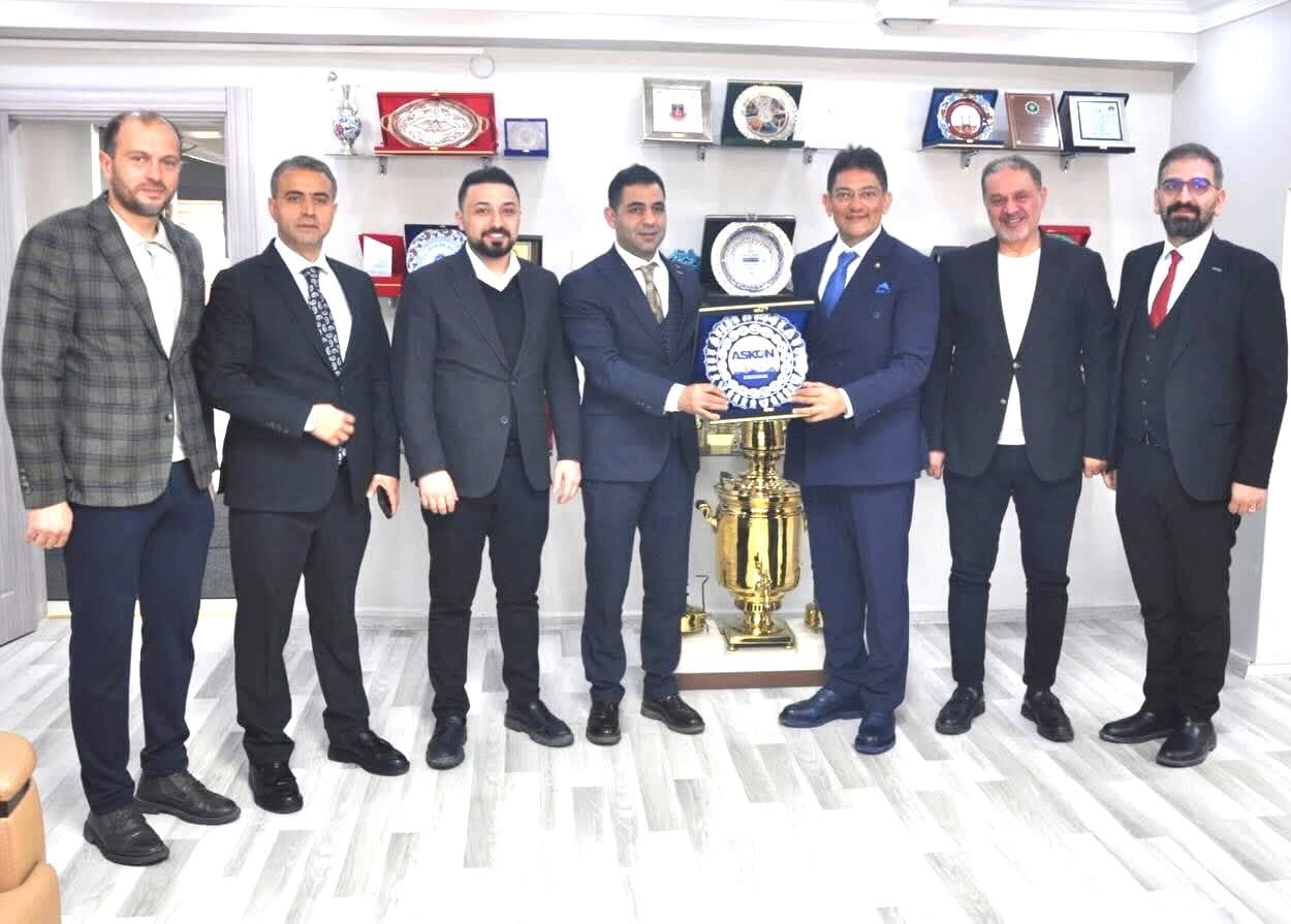 ANADOLU ASLANLARI İŞADAMLARI DERNEĞİ (ASKON) ERZURUM ŞUBE BAŞKANI YAVUZ SELİM TURAN, YÖNETİM...