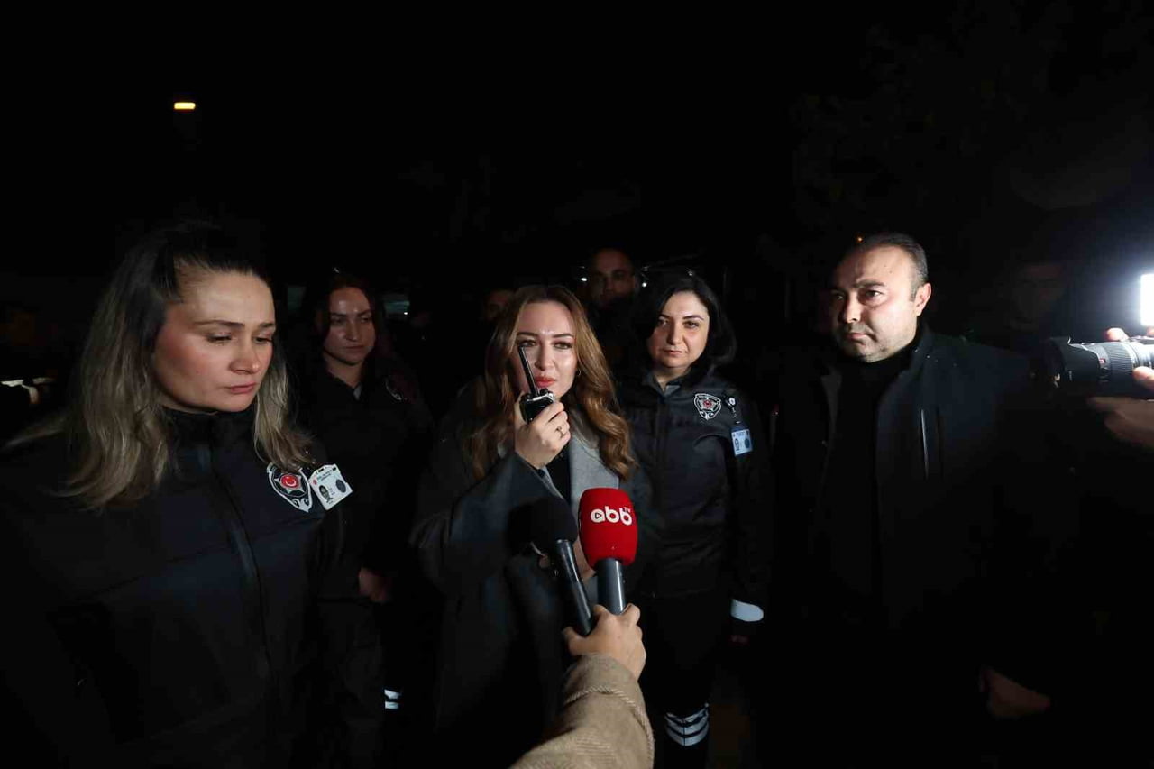 ANTALYA BÜYÜKŞEHİR BELEDİYESİ BAŞKAN VEKİLİ BÜŞRA ÖZDEMİR, 2026 YILINI İTFAİYE PERSONELİ İLE...